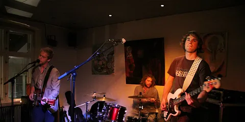 Koncert med Content på Gyngen.