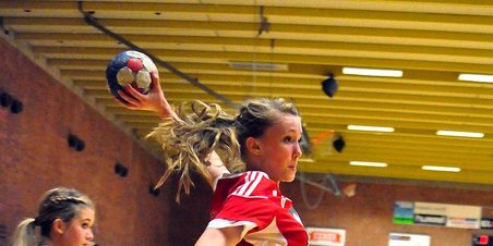 U14 piger Divisionshåndbold i Skæringhallen