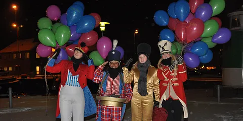 Julemanden kom til Århus - lyset blev tændt.