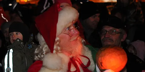 Santa Claus is coming to town