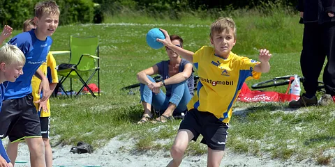 U12 drenge strandhåndbold - Skæring strand