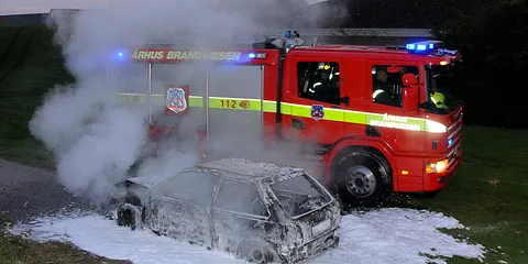 Bilbrand ved Skejbyvej OG Hvidkildevej søndag morgen