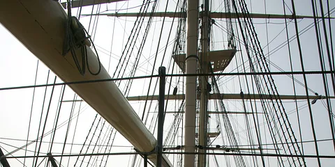 Fregatten bag kulisserne