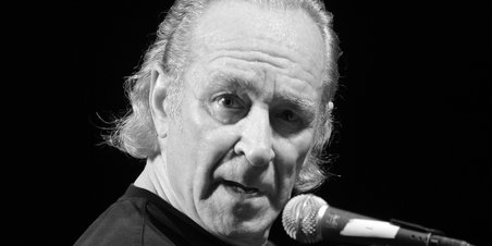 STAN URBAN gav intim rock'n'roll/blues koncert