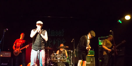 Trykkeriet - Almost AC/DC