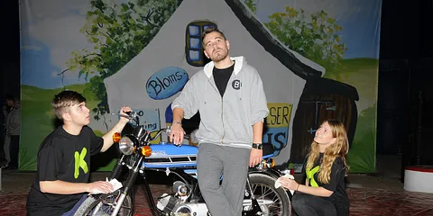 Bølle Bob er taget i cirkus