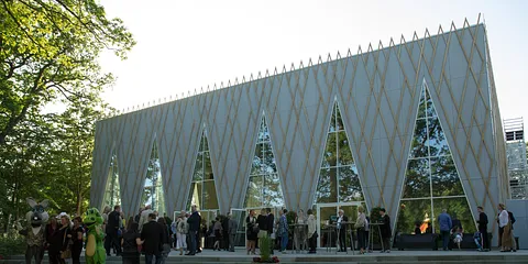 Åbningen af Hermans i Tivoli Friheden 