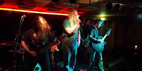 HeadQuarters - Cáninus