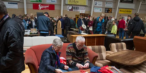 Hou Hallens årlige Loppemarked 