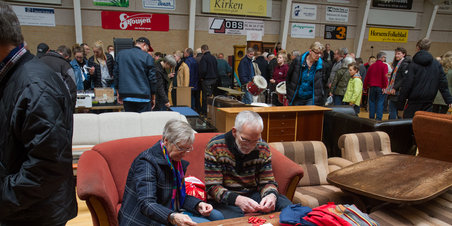 Hou Hallens årlige Loppemarked 