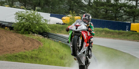 Road Race og monsun-regn på Ring Djursland