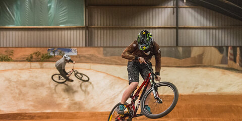 Trænings Aften i Harlev BMX Hal