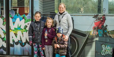 DR 90 år - Motion og Friturestegt torskeskind