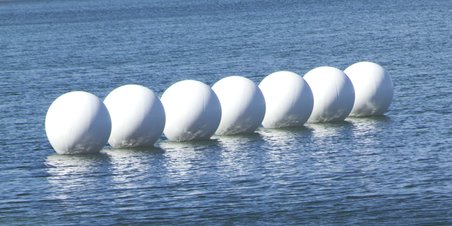 Sculpture by the sea