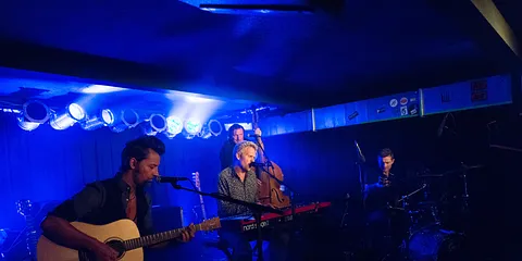 Michael Learns to Rock, Intim Koncert