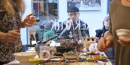 Tapasværksted hos Lertøj.