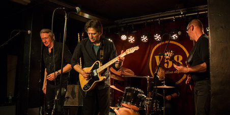 Trouble Cats @ Ny V58