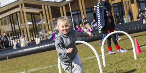 Pigeraketten i Lystrup