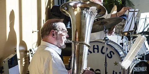 Aarhus Blæserne, Fedtmulere og Wild Hogs på Folkestedet