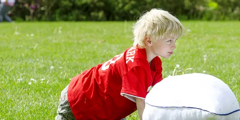 Aktivitet for børn tema pudekamp