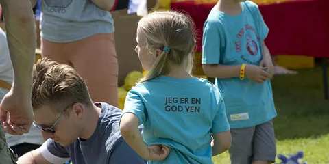 Fri for mobberi børnestafetten