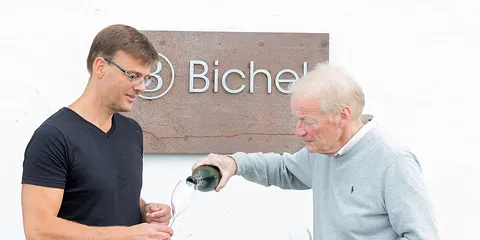 Vin og fiskelækkerier hos Bichel Vine i Hjortshøj