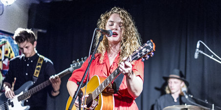 Ida Marie på Gyngen