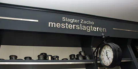 Zacho lukker