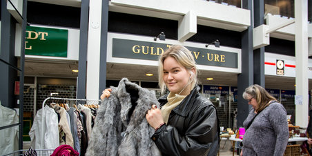 Loppemarked i Viby Centret