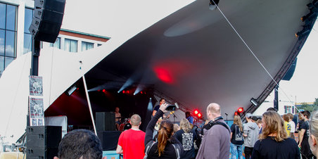 Mono Goes Metal på fuld udblæsning  