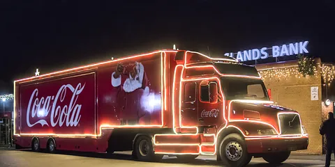 Den ikoniske Julelastbil kom til Lystrup