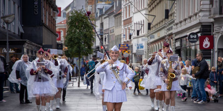 Bliv Spotter for en dag. Den Jyske Pigegarde, Pokemon m.m.