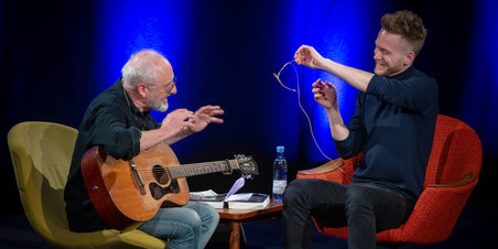 Sort Snak og Hvide Løgne