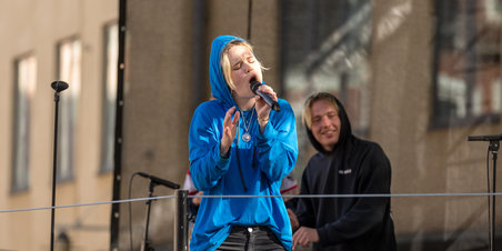 Off Bloom Spot Royal Scenen 02-05-2019