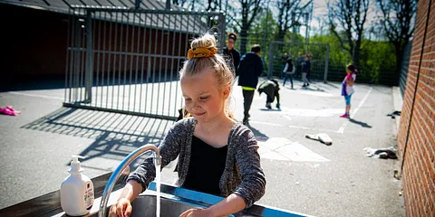 Vestergårdsskolen i Corona mode