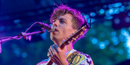 Fed Fredag med Mads Langer