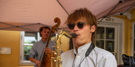 LAKOR baggårdsmarked