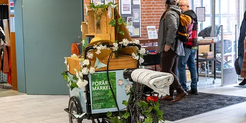 Forårsmarked på Åby Bibliotek