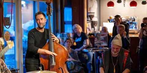 Fikumdik og Vestbo Trio