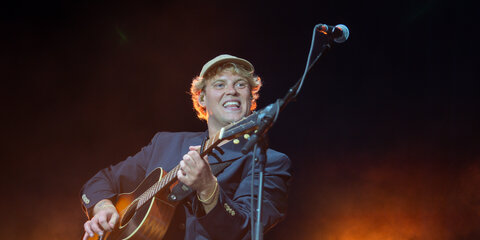 Fed lørdag med Hjalmer